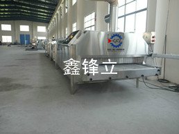 Liquid nitrogen quick freezer